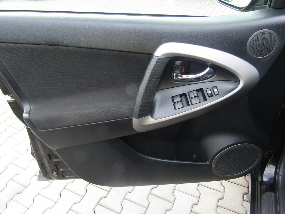 Toyota RAV4 2.2 D4-D  4x4