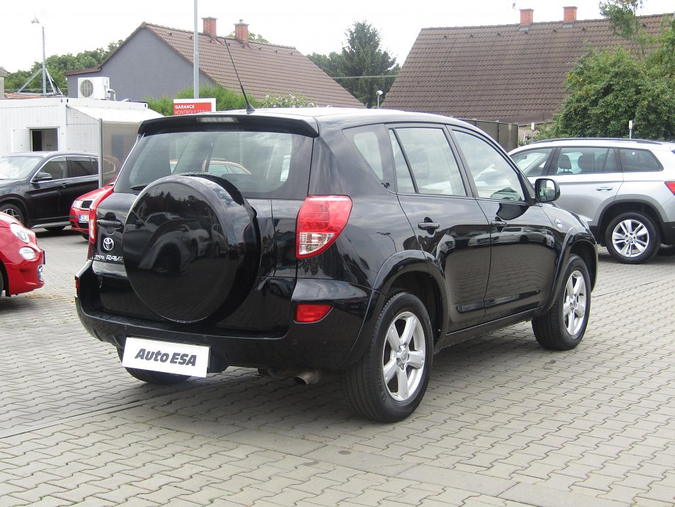 Toyota RAV4 2.2 D4-D  4x4