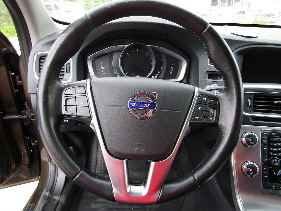 Volvo V60 2.0 D4  Cross Country