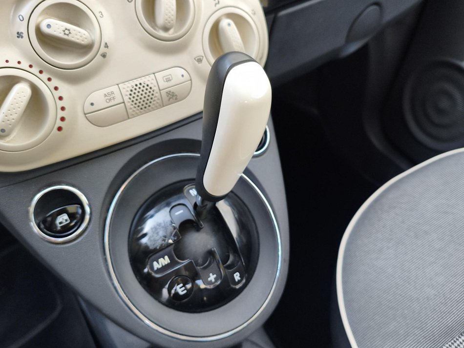 Fiat 500 1.2i Lounge