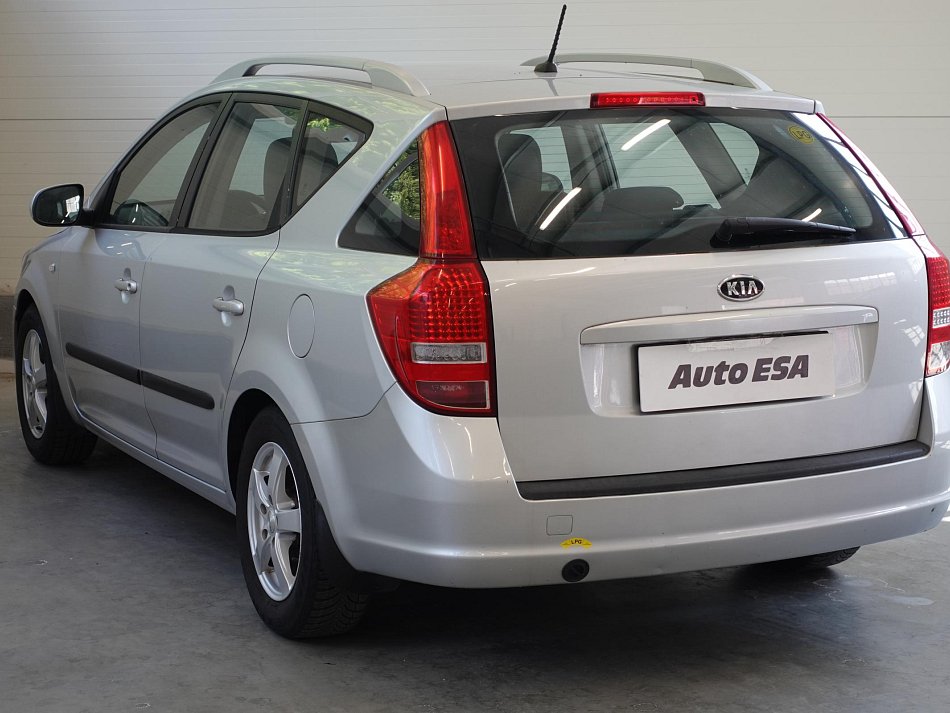 Kia Ceed 1.4i 