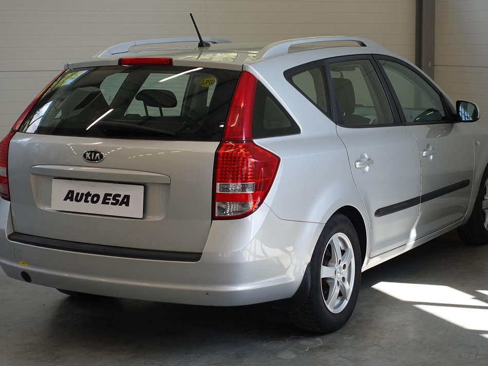 Kia Ceed 1.4i 