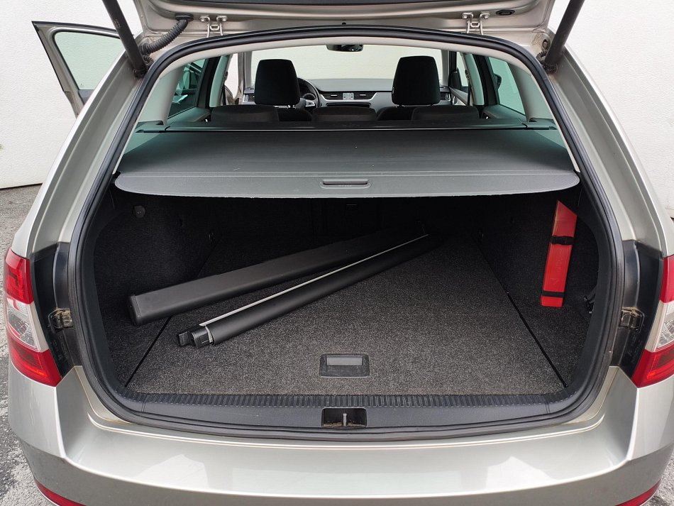 Škoda Octavia III 2.0 TDi Drive