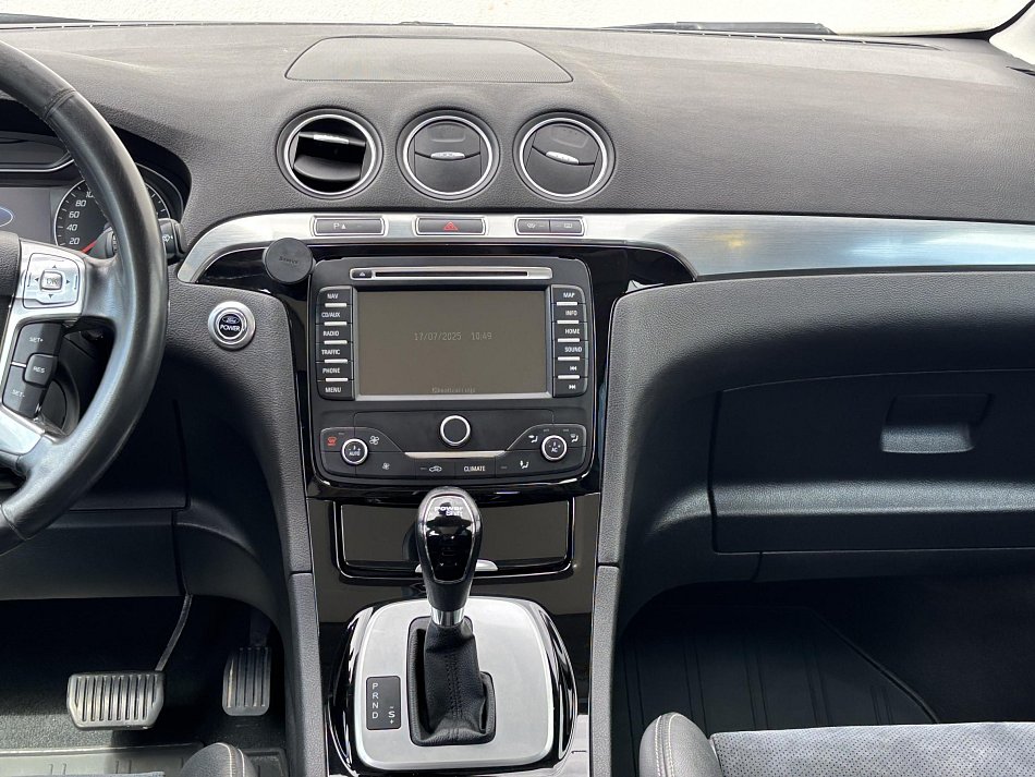 Ford S-MAX 2.0 eco Titanium
