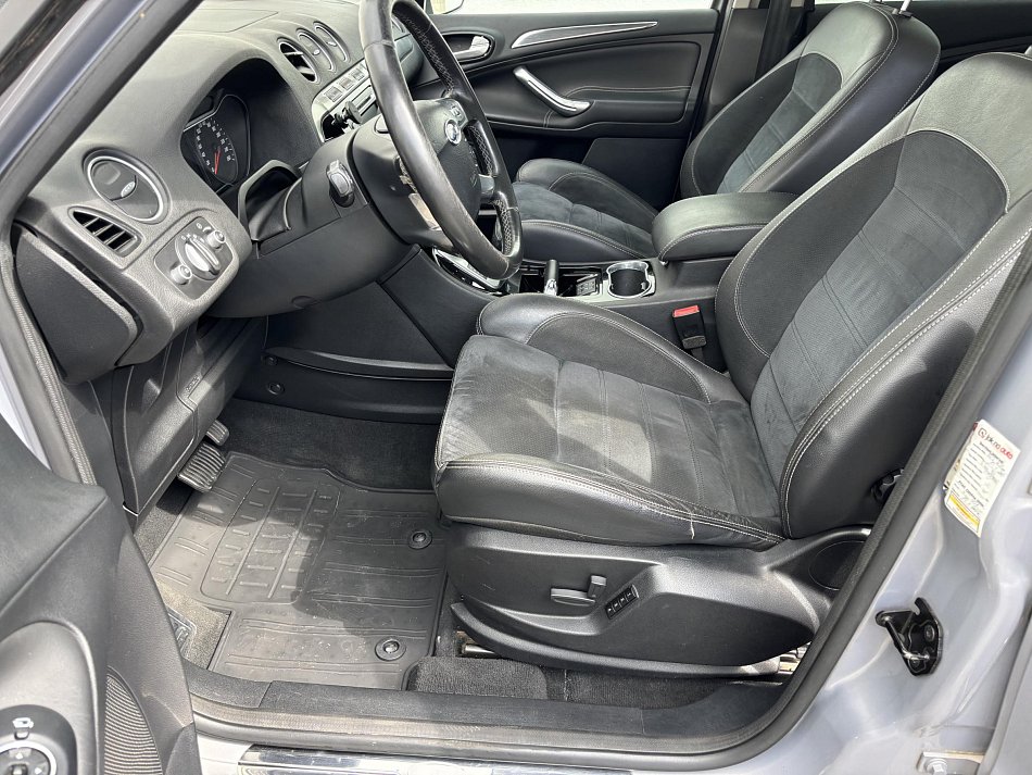 Ford S-MAX 2.0 eco Titanium