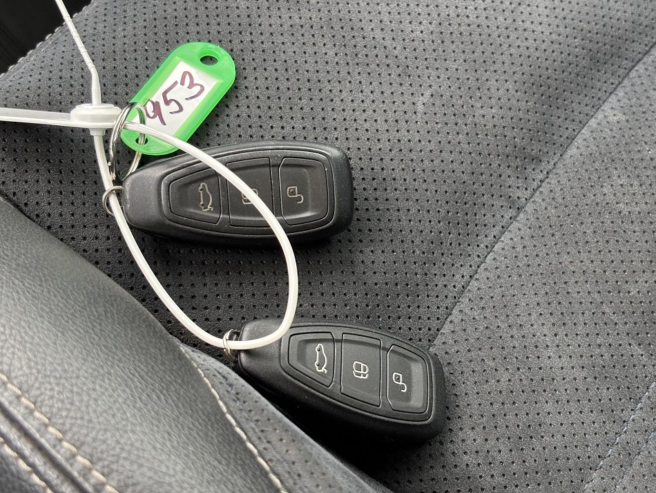 Ford S-MAX 2.0 eco Titanium