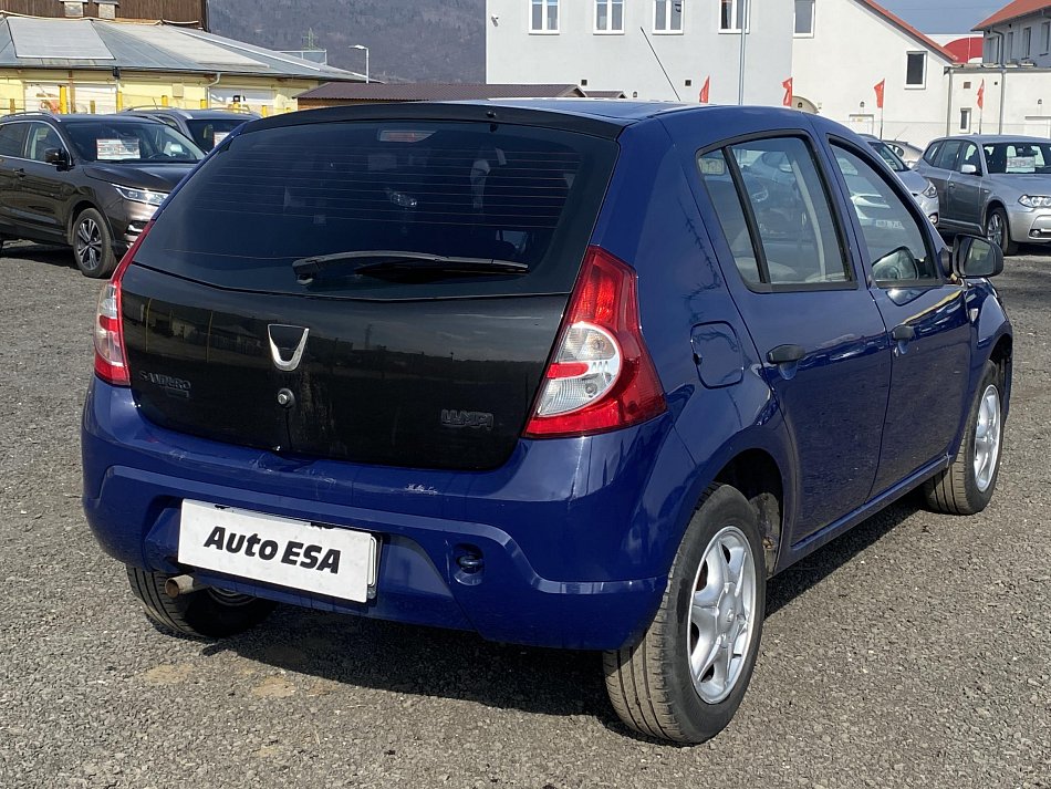Dacia Sandero 1.4i 