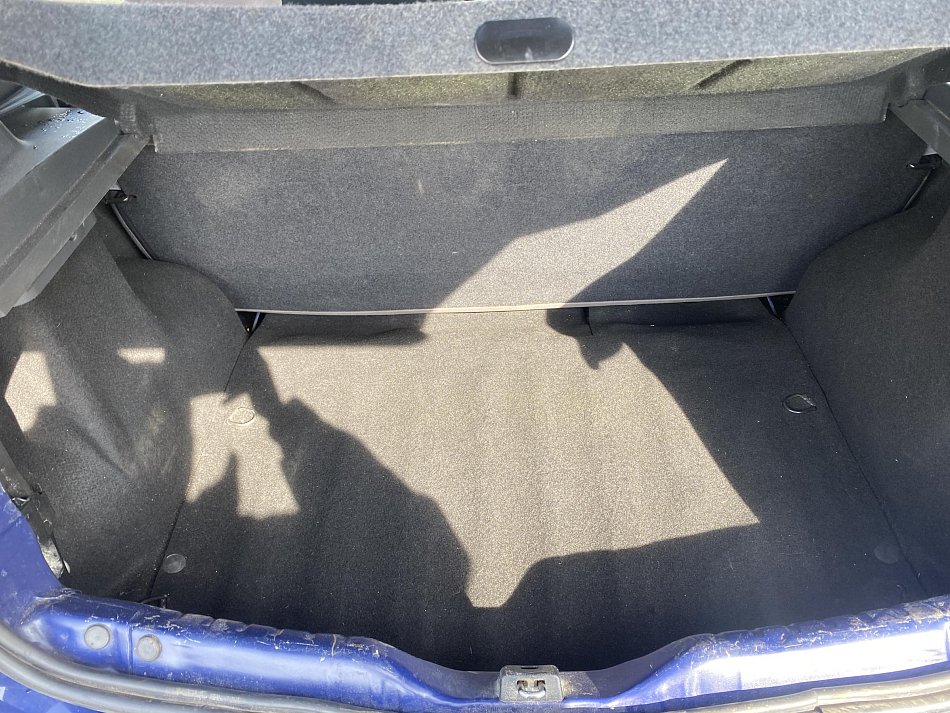 Dacia Sandero 1.4i 