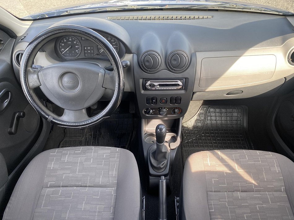 Dacia Sandero 1.4i 
