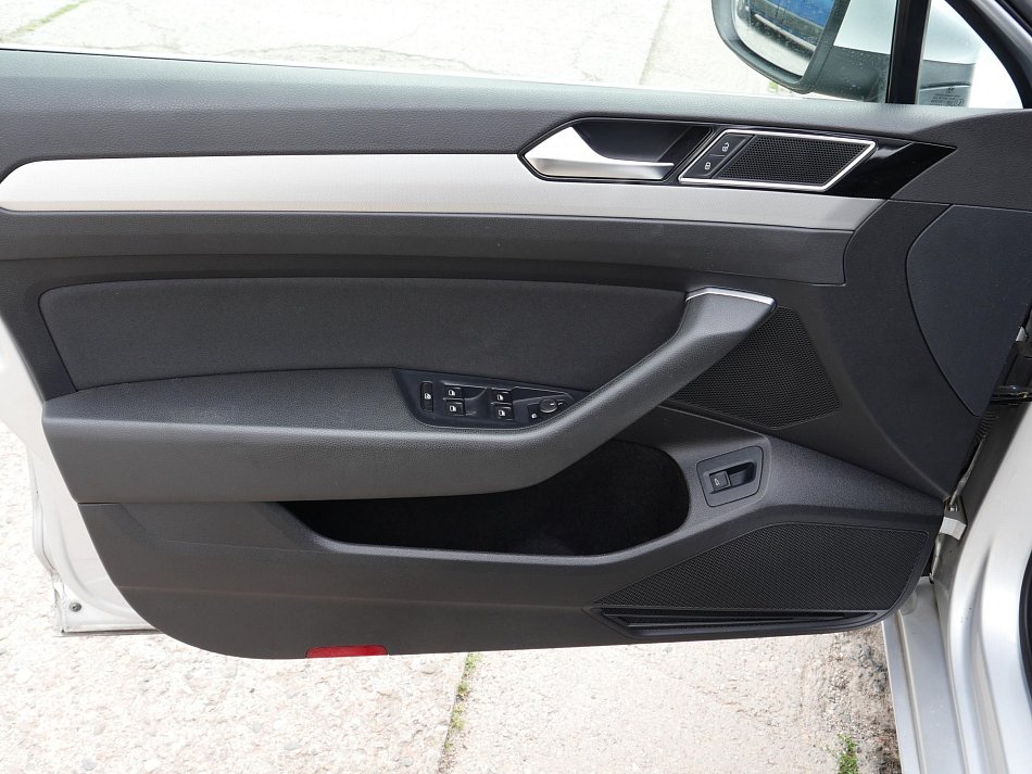 Volkswagen Passat 2.0 TDi Comfortline