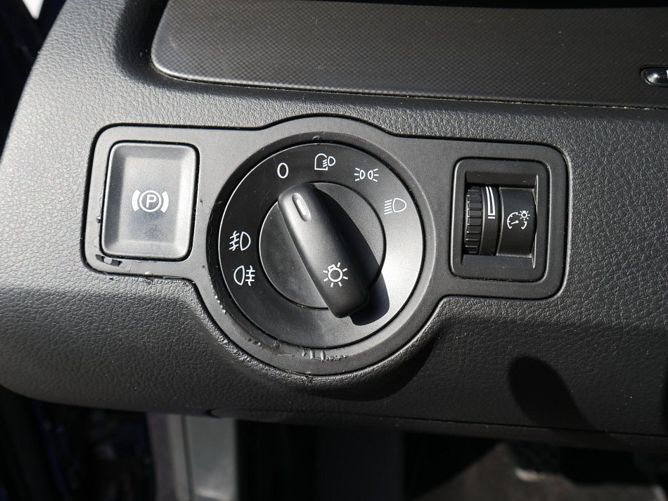 Volkswagen Passat 2.0 TDi 