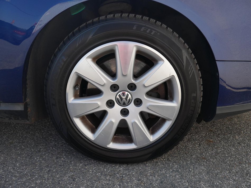 Volkswagen Passat 2.0 TDi 