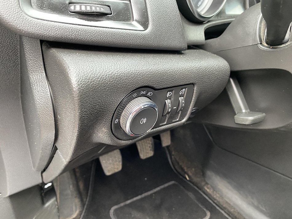 Opel Astra 1.6 CDTi 