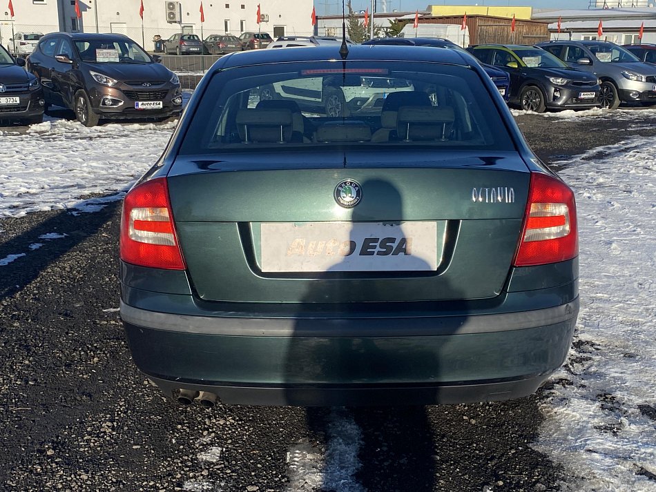 Škoda Octavia II 2.0 FSi 