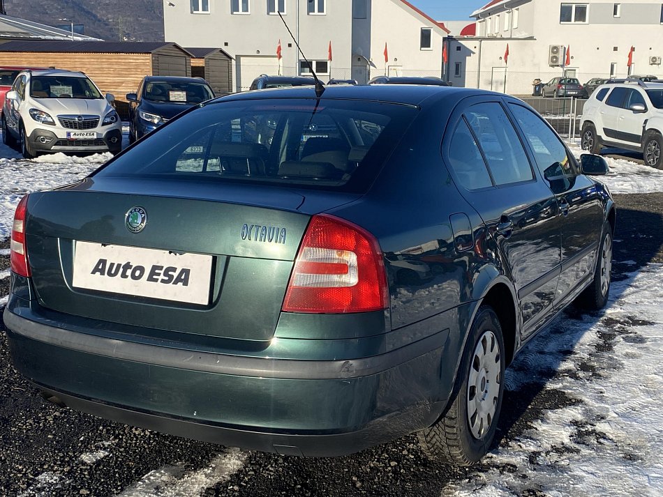 Škoda Octavia II 2.0 FSi 