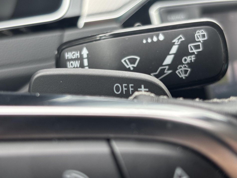 Volkswagen Passat 2.0 TDi R-Line