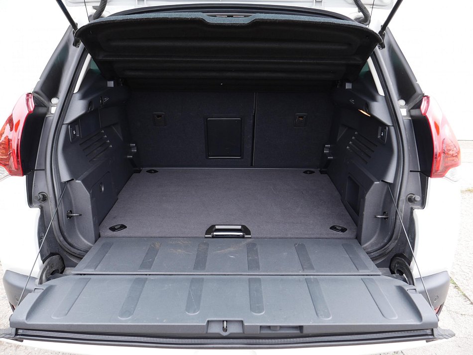 Peugeot 3008 1.2PT Allure