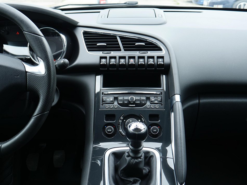 Peugeot 3008 1.2PT Allure