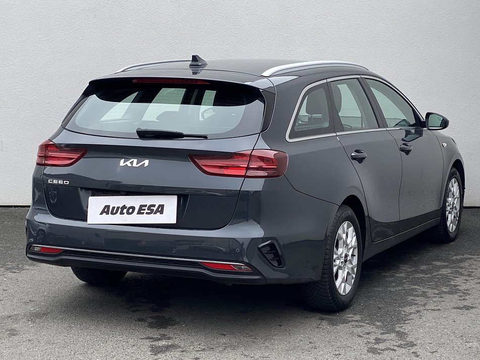 Kia Ceed 1.5 T-GDi  SW