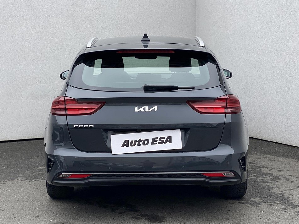 Kia Ceed 1.5 T-GDi  SW