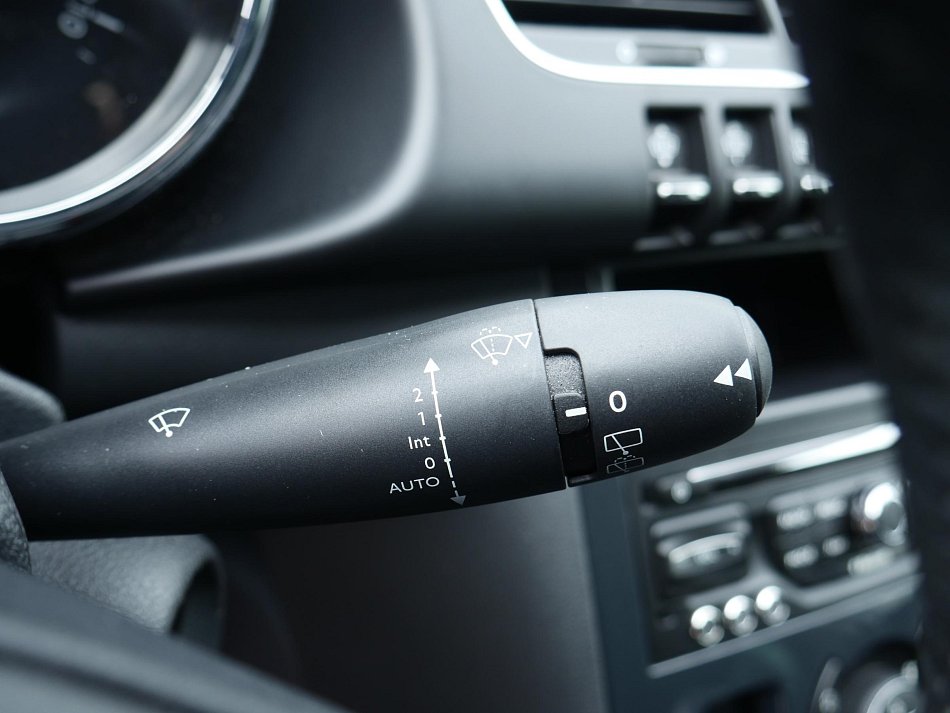 Peugeot 3008 1.2PT Allure