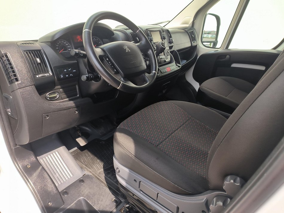 Peugeot Boxer 2.2HDi Premium L3H2