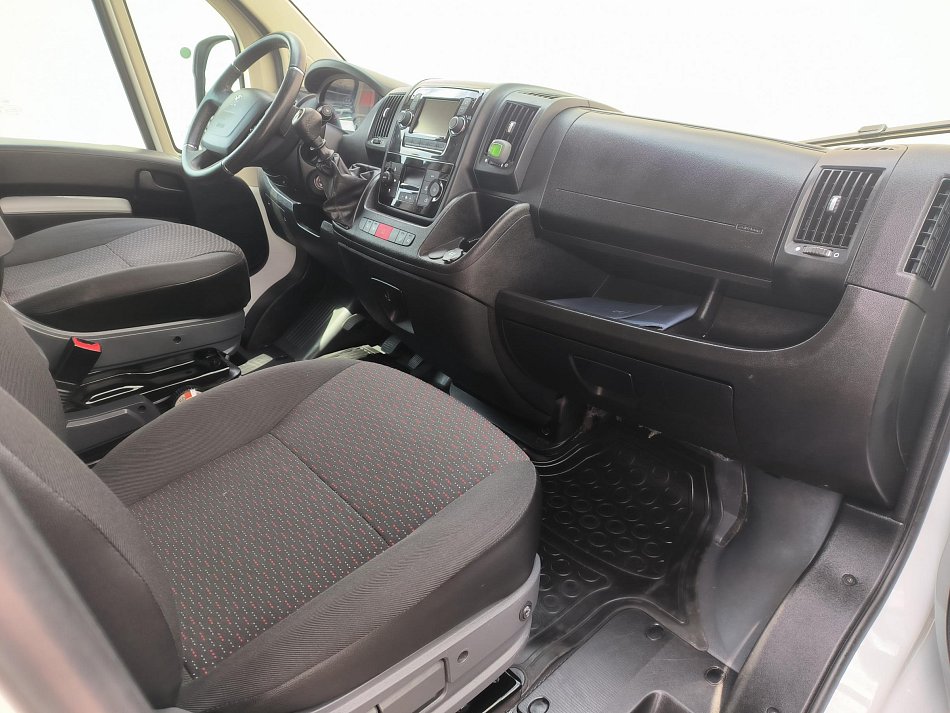Peugeot Boxer 2.2HDi Premium L3H2