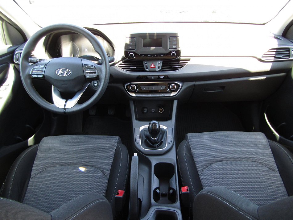 Hyundai I30 1.5 CVVT  Start Plus