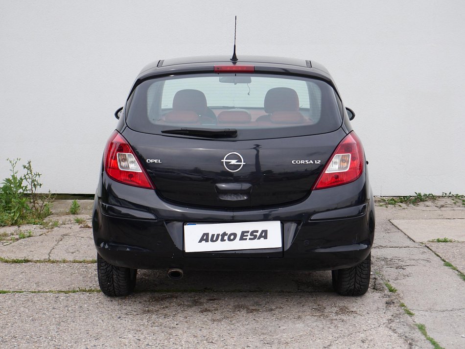 Opel Corsa 1.2i 