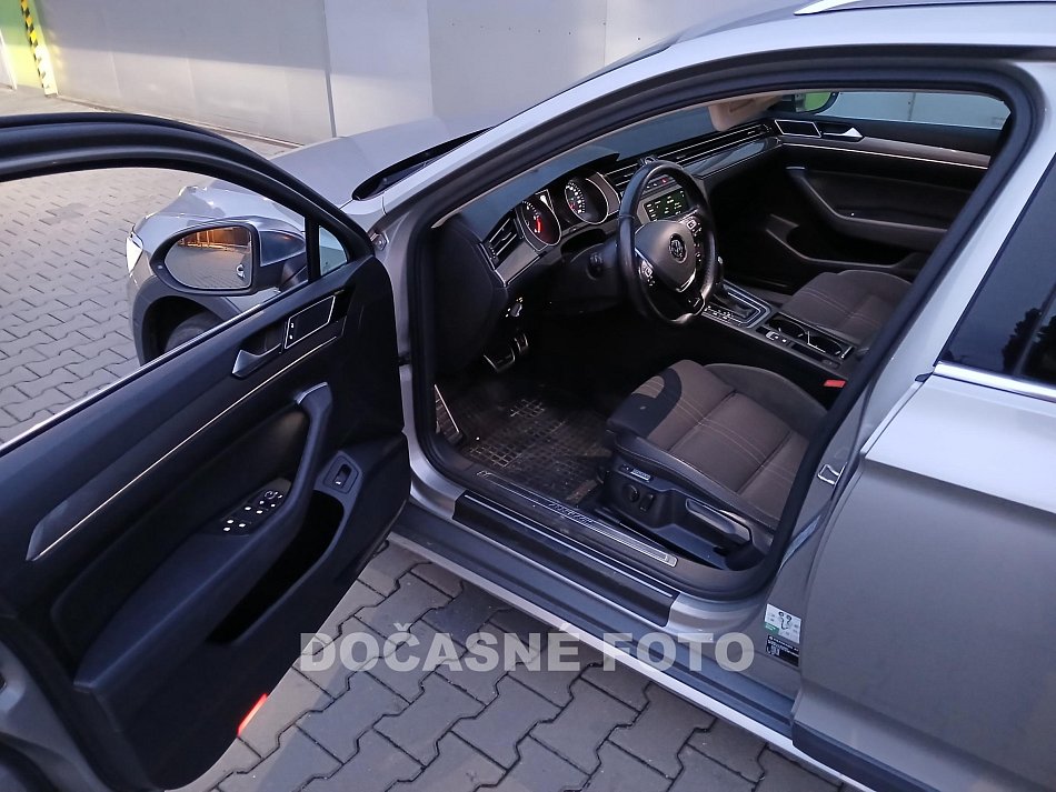 Volkswagen Passat 2.0 TDi 