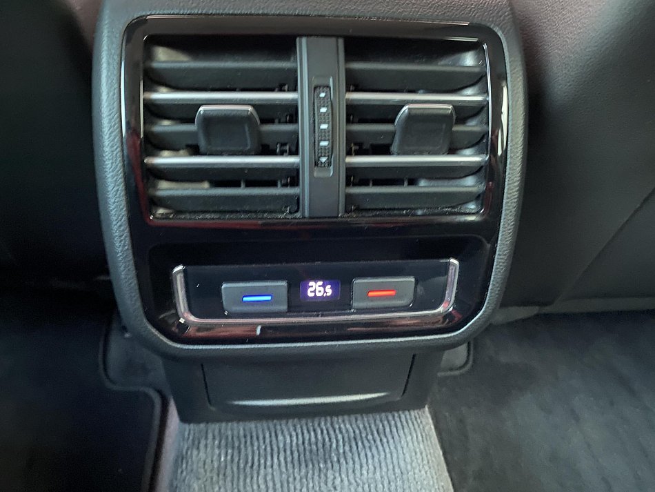 Volkswagen Passat 2.0 TDi Highline 4Motion