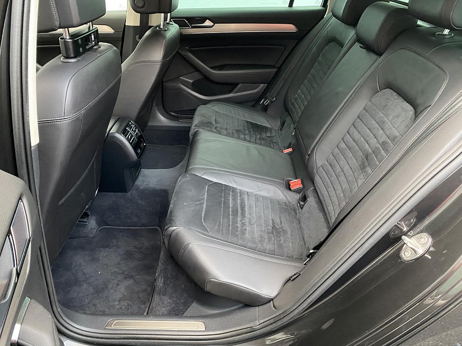 Volkswagen Passat 2.0 TDi Highline 4Motion