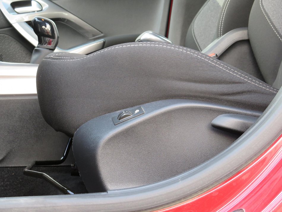 Peugeot 2008 1.2PT 