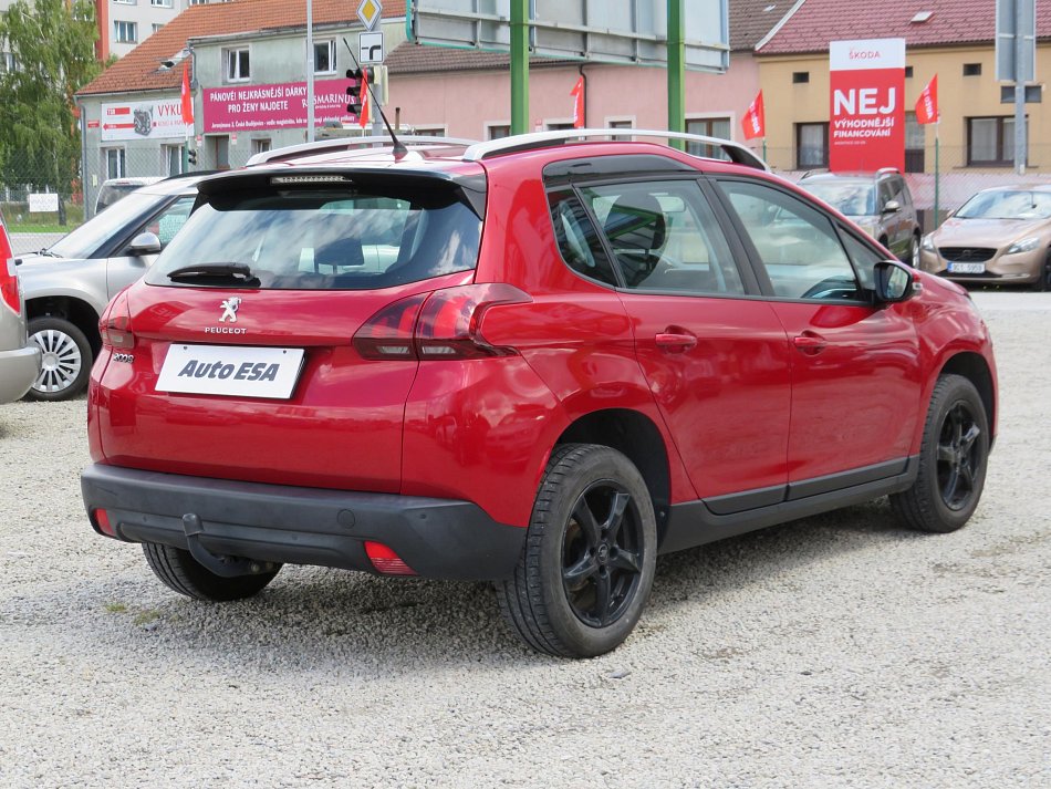 Peugeot 2008 1.2PT 