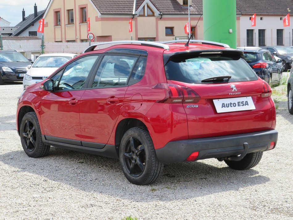 Peugeot 2008 1.2PT 