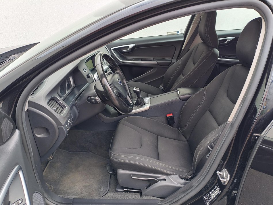 Volvo V60 2.0 D 