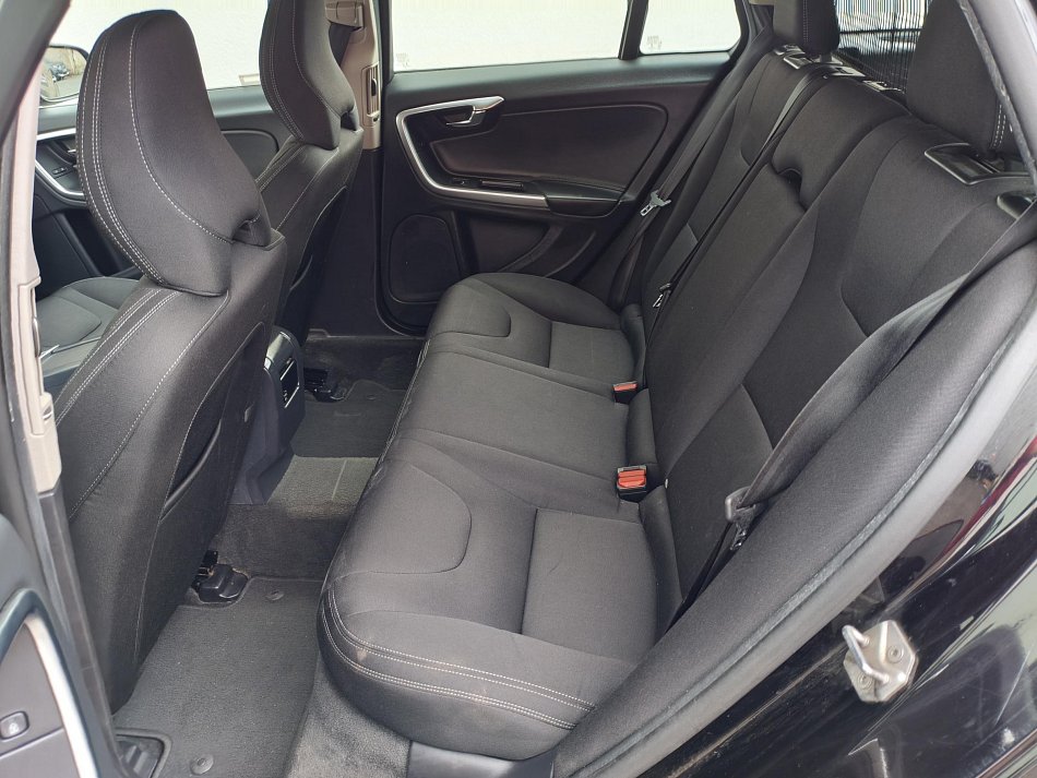 Volvo V60 2.0 D 