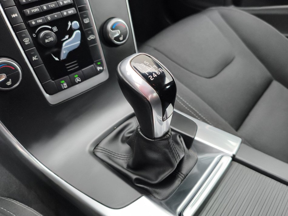 Volvo V60 2.0 D 