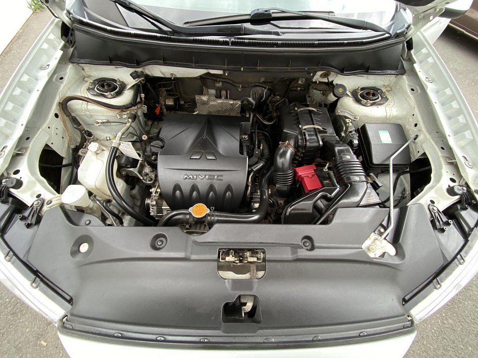 Mitsubishi ASX 1.6 MIVEC 