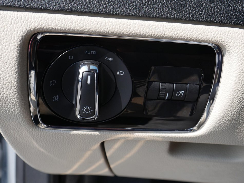 Škoda Superb II 2.0TDi 