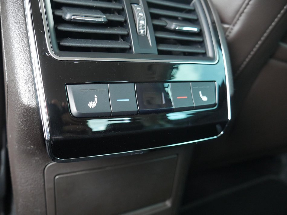 Škoda Superb III 2.0 TDi L&K 4x4