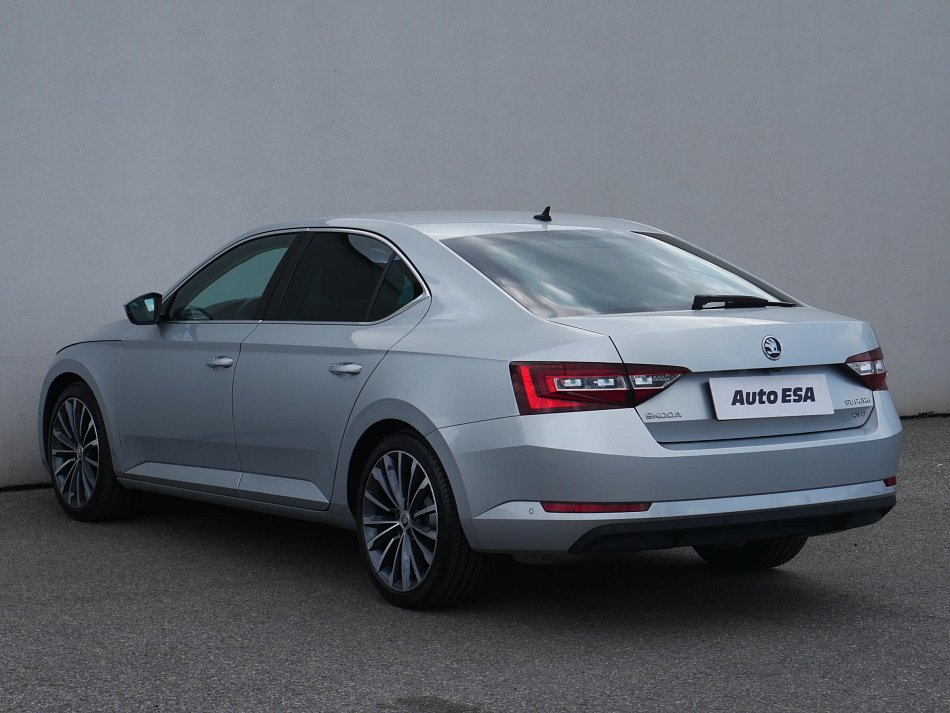 Škoda Superb III 2.0 TDi L&K 4x4