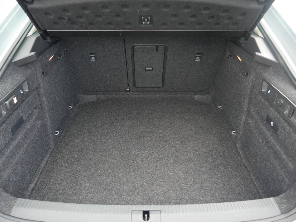 Škoda Superb III 2.0 TDi L&K 4x4
