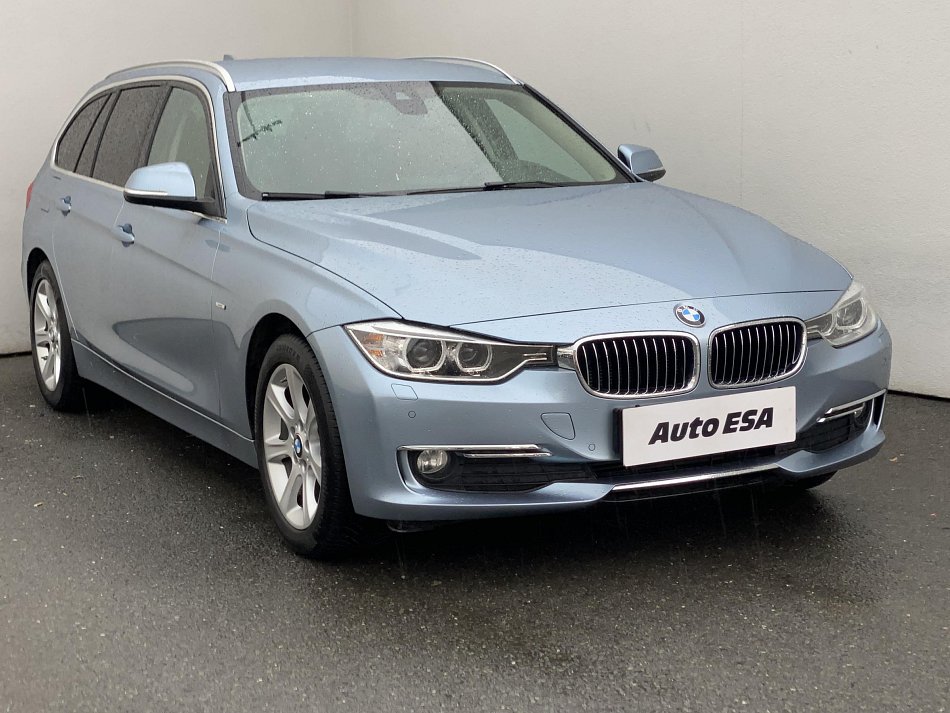 BMW Řada 3 2.0 D LuxuryLine 318 xDrive