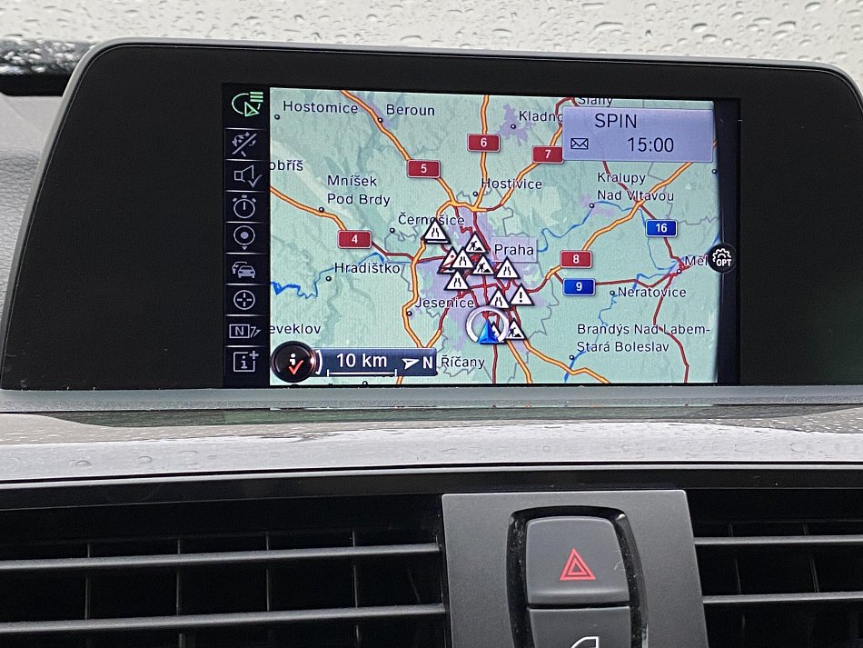 BMW Řada 3 2.0 D LuxuryLine 318 xDrive