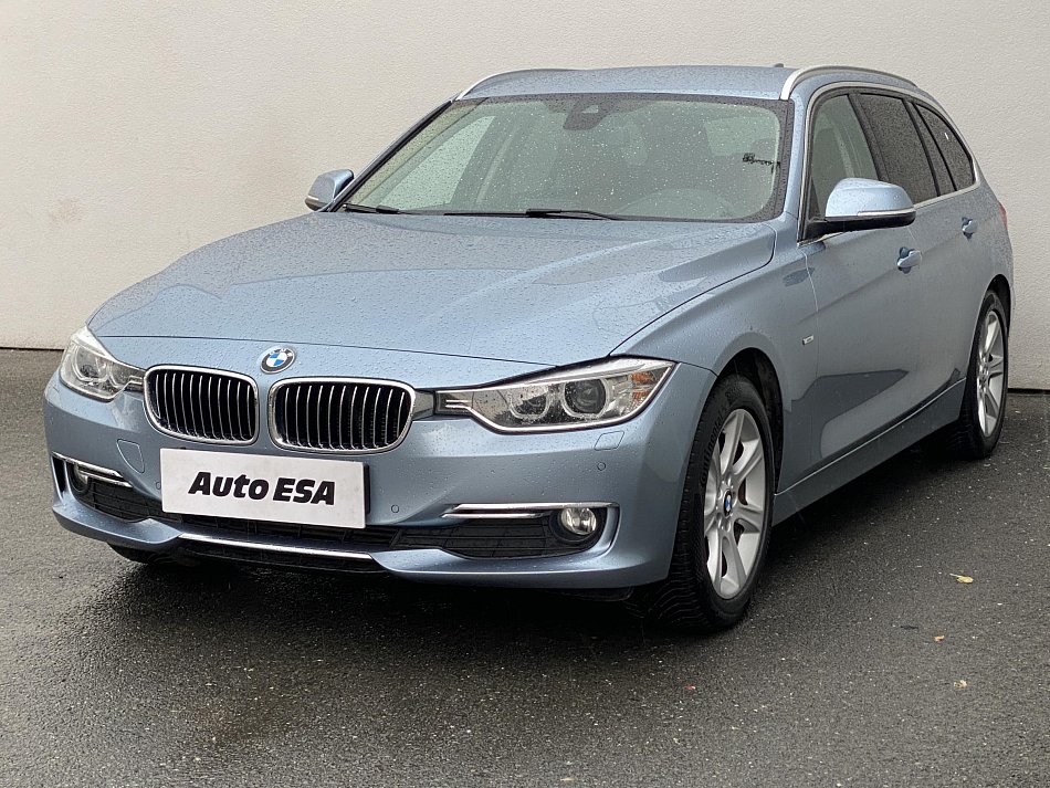 BMW Řada 3 2.0 D LuxuryLine 318 xDrive