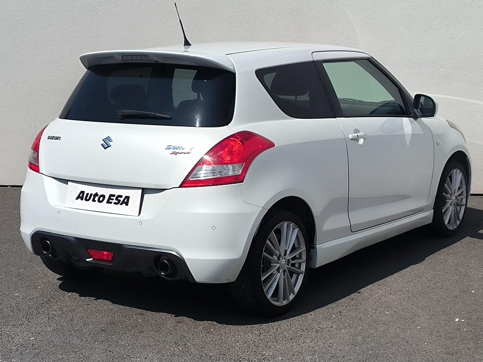 Suzuki Swift 1.6 i Sport