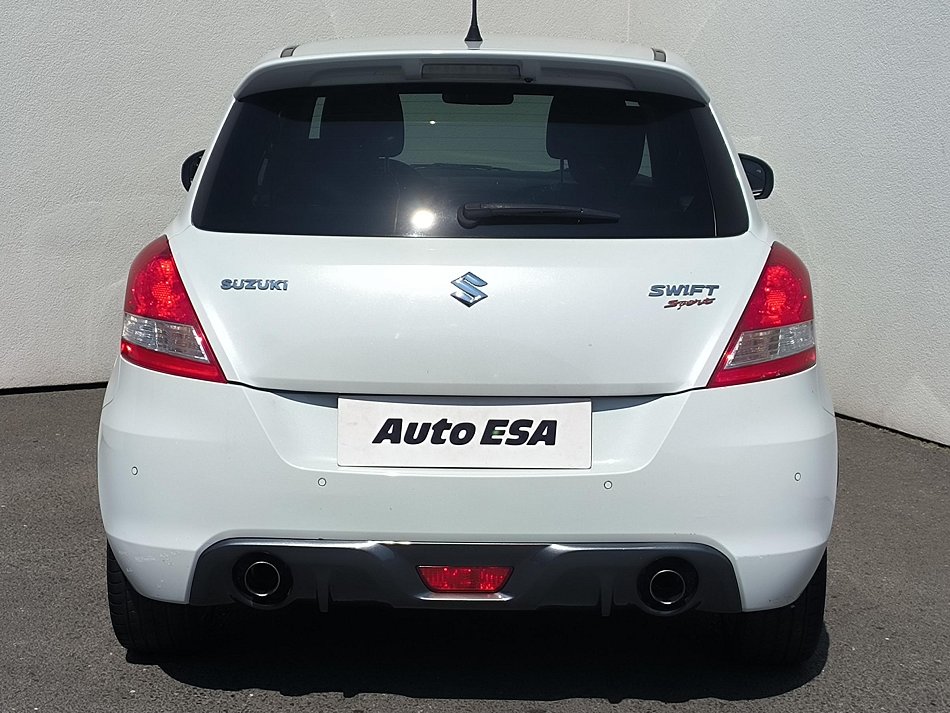 Suzuki Swift 1.6 i Sport