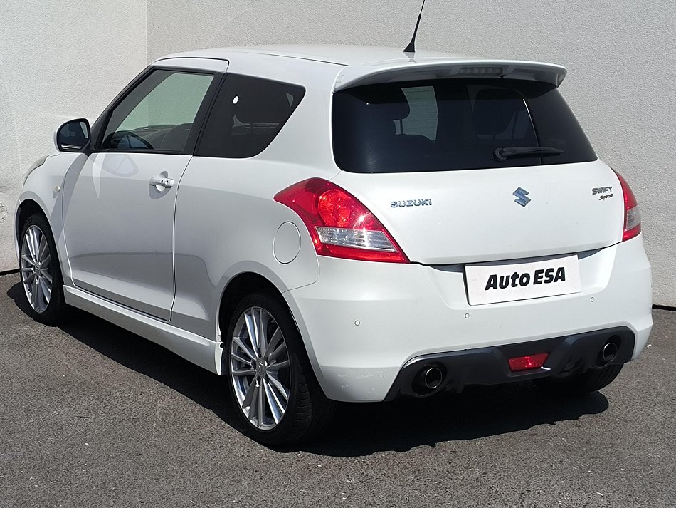 Suzuki Swift 1.6 i Sport