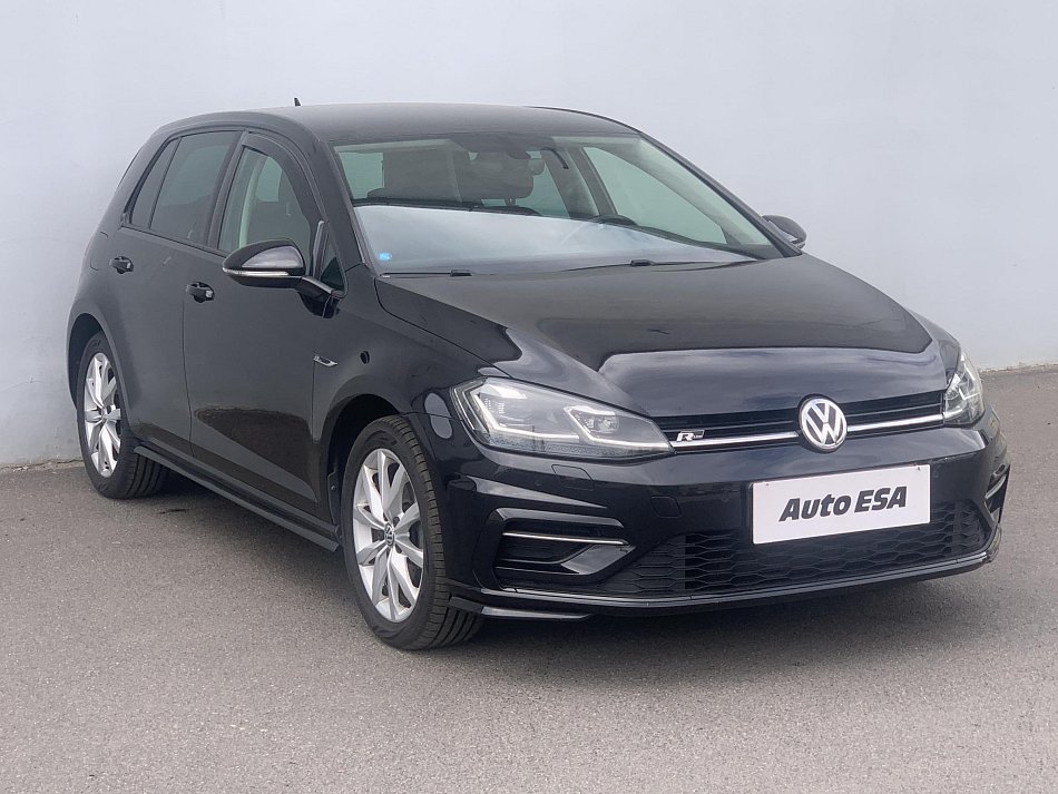 Volkswagen Golf 1.5 TSi 